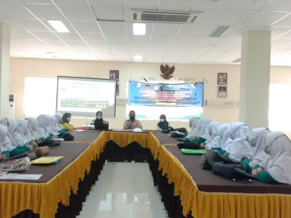 PRAKTIK KLINIK KEBIDANAN (PKK) I DI RSUD KOTA KENDARI TA.2021/2022 PRAKTIK KLINIK KEBIDANAN (PKK) I DI RSUD KOTA KENDARI TA.2021/2022