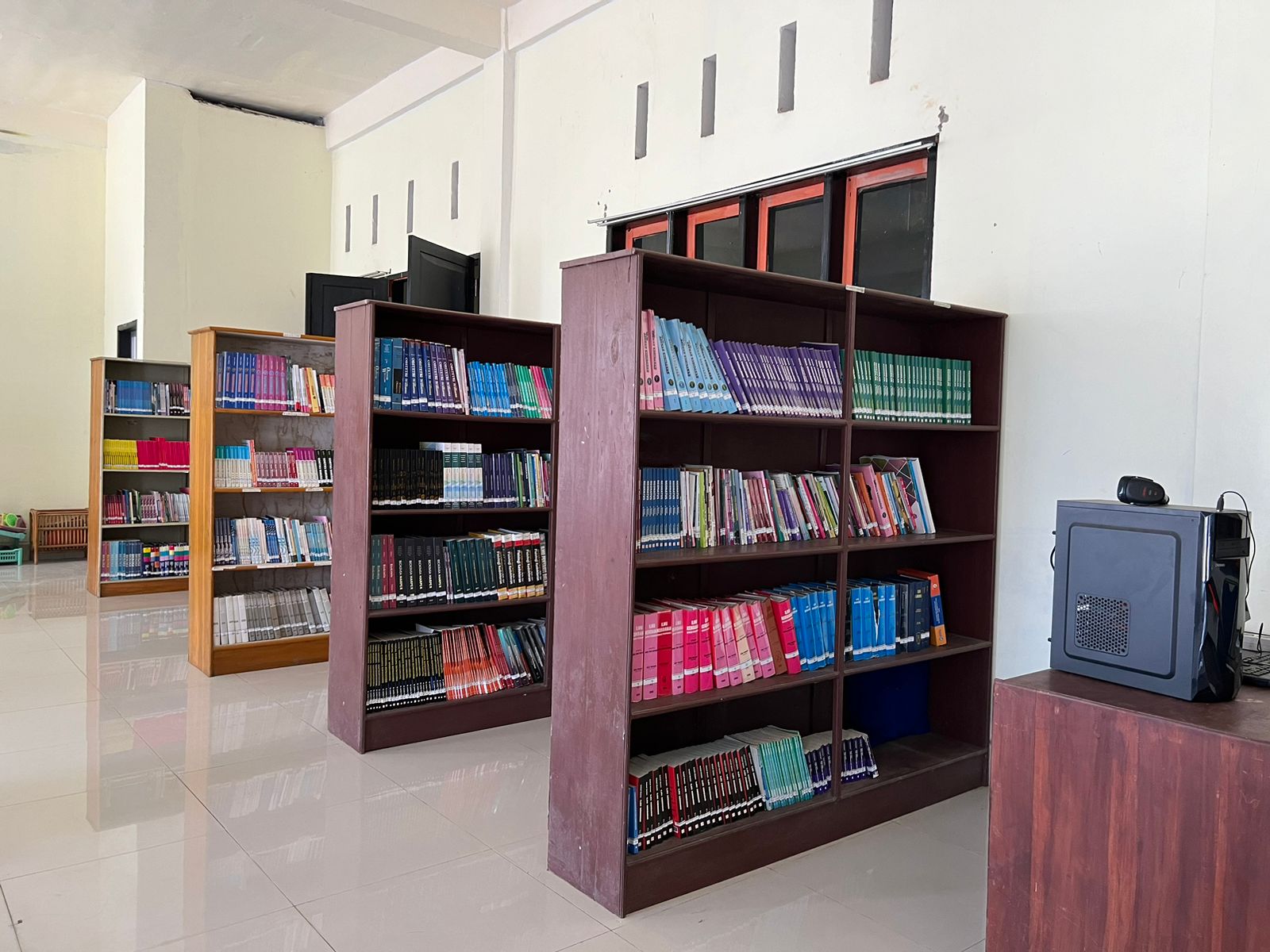 PERPUSTAKAAN